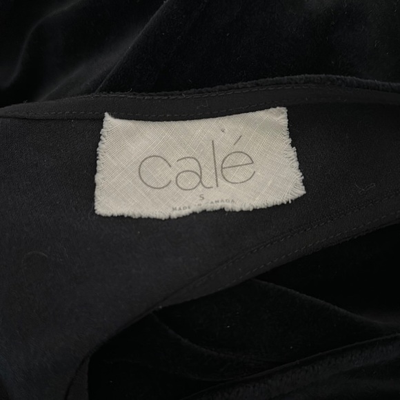 Calé GIGI BLACK VELOUR CROPPED WIDE LEG JUMPSUIT - Picture 9 of 9